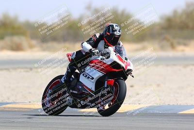 media/Mar-21-2022-Moto Forza (Mon) [[4127b7cc51]]/B Group/Session 2/Turn 2/
